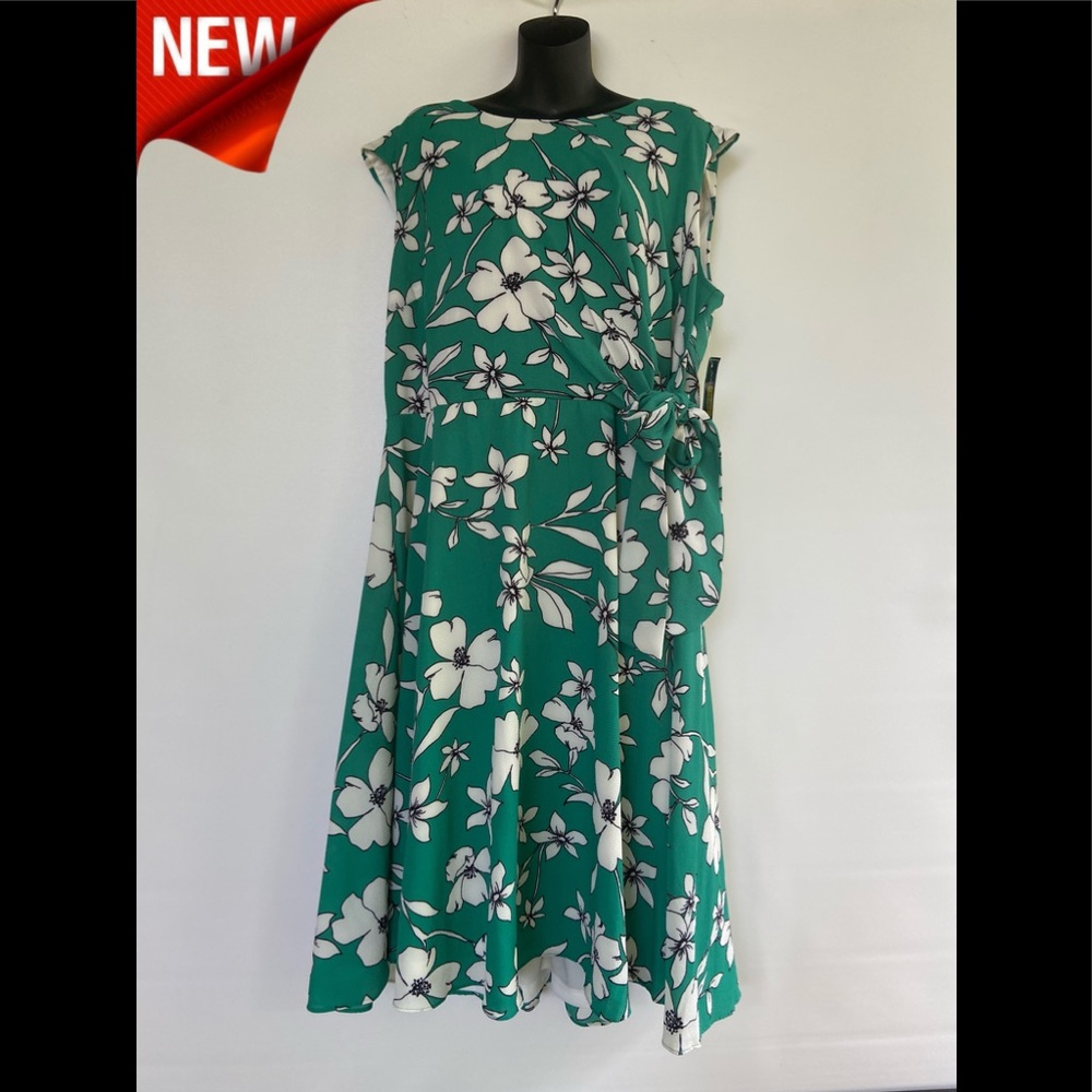 NWT Jessica Howard dress